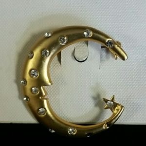 Brooch
